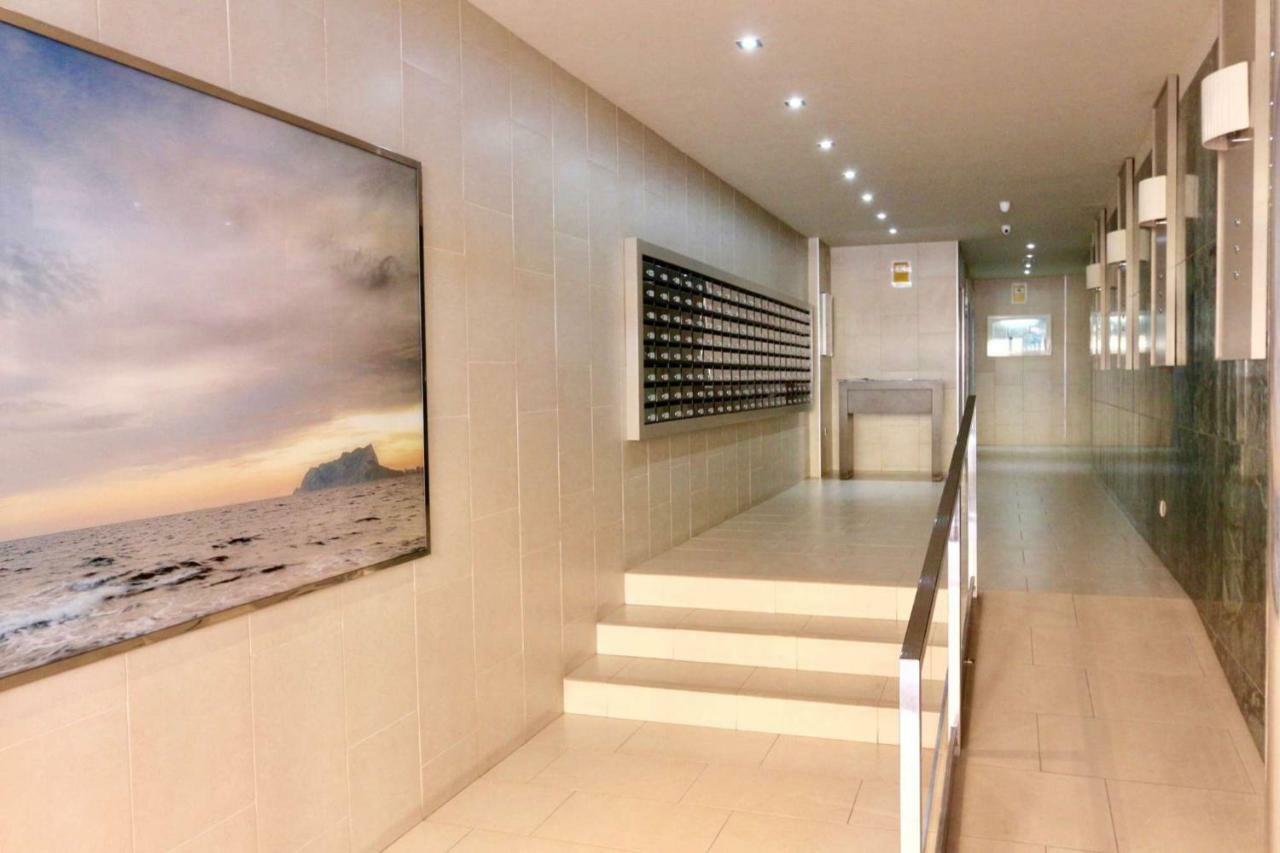 3- Bedroom Apartment In The Centre Of Calpe With Nice Living Room, 1 Bathroom. Extérieur photo