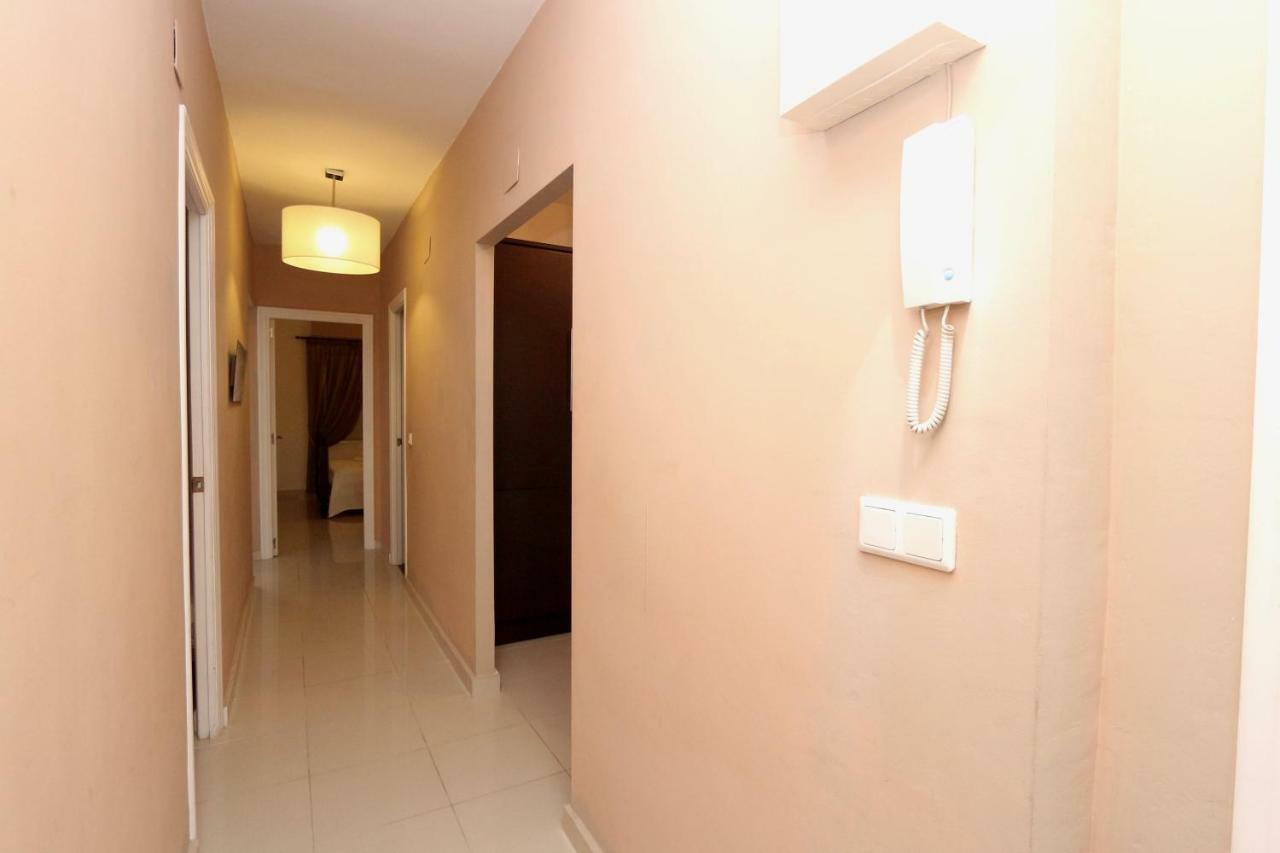 3- Bedroom Apartment In The Centre Of Calpe With Nice Living Room, 1 Bathroom. Extérieur photo
