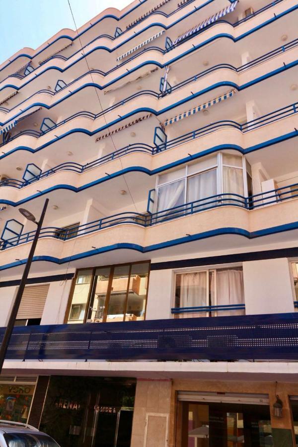 3- Bedroom Apartment In The Centre Of Calpe With Nice Living Room, 1 Bathroom. Extérieur photo